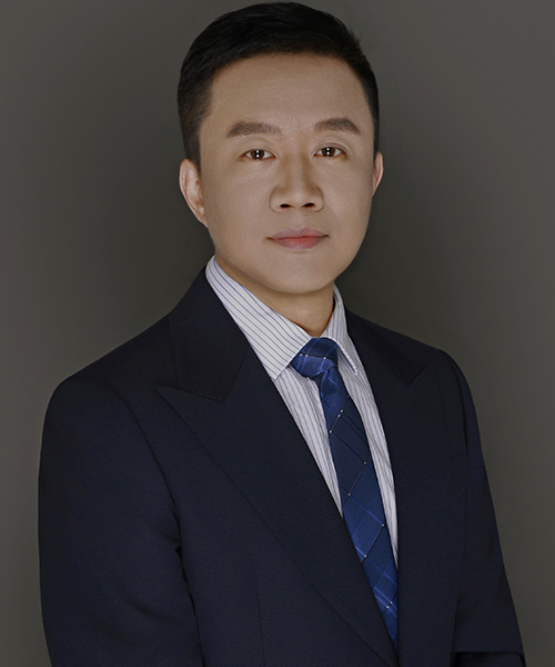 组宣委员冯勇强